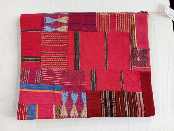Rovender Patchwork Laptop Case - Karen Fabric - Blue - 15.5 x 12 in