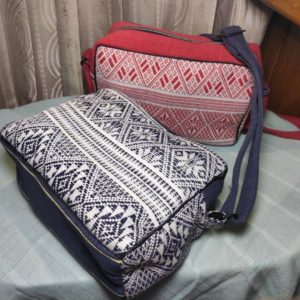 Rovender Chin Sling Bag
