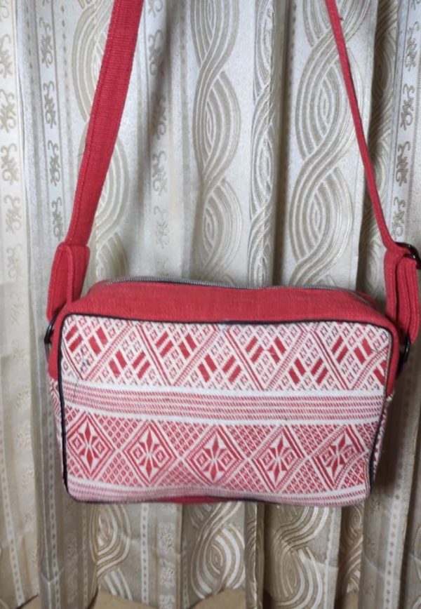Rovender Chin Sling Bag - Red