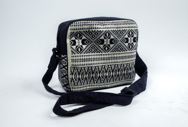 Chin Cross Body Bag
